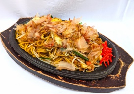 ホルモン焼きそば（ソース）