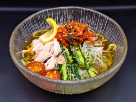 初夏限定 冷やしラーメン
